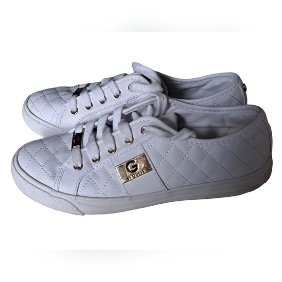 Womens G By Guess White Leather look Quilted Pattern leather sole coastal 6.5 - Picture 4 of 11